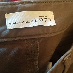 LOFT Pants - Lot of loft sateen jeggings LOFT Pants - Lot of loft sateen jeggings